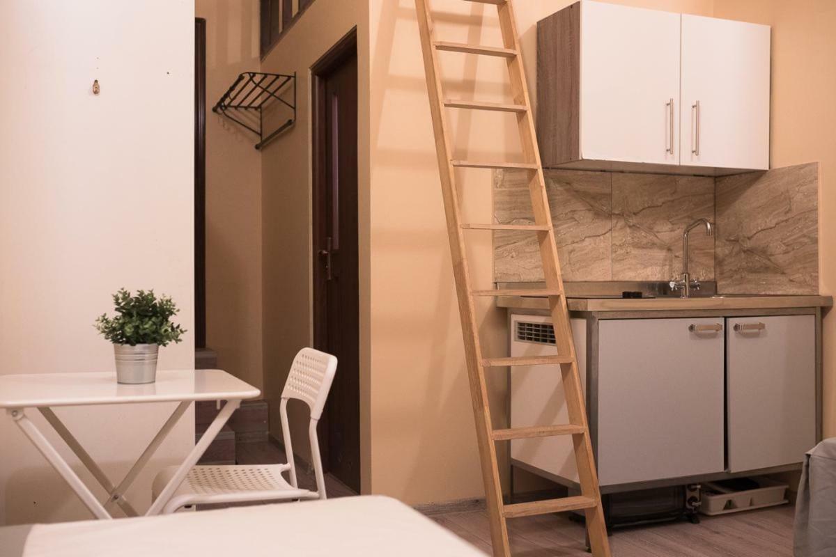 Pension 11 Apartments By Lorenc ベルリン エクステリア 写真